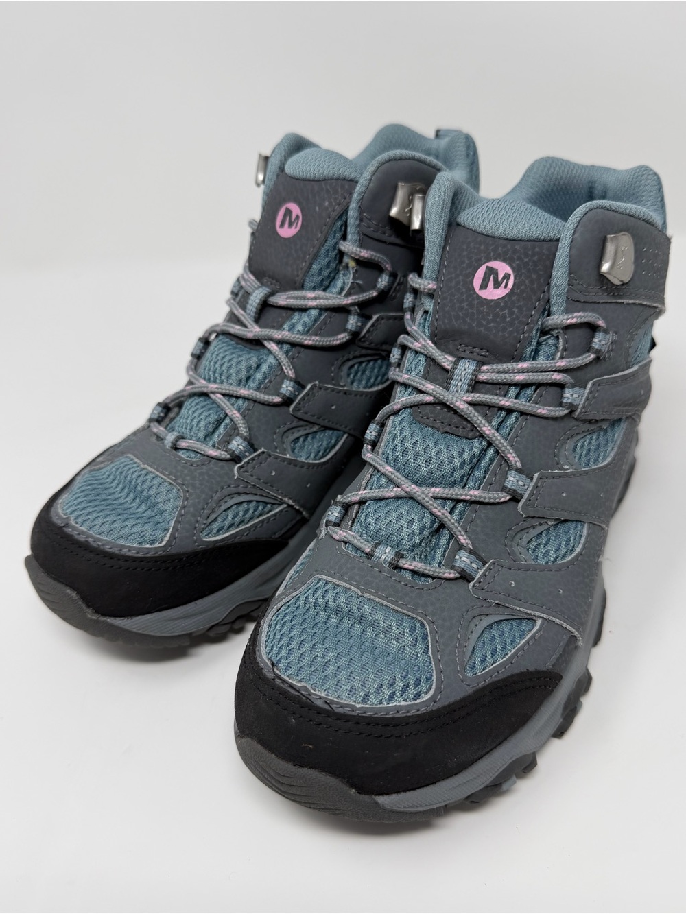 Merrell kids Gray & Blue Hiking Boots with Pink Logo Accent Sz.4.5